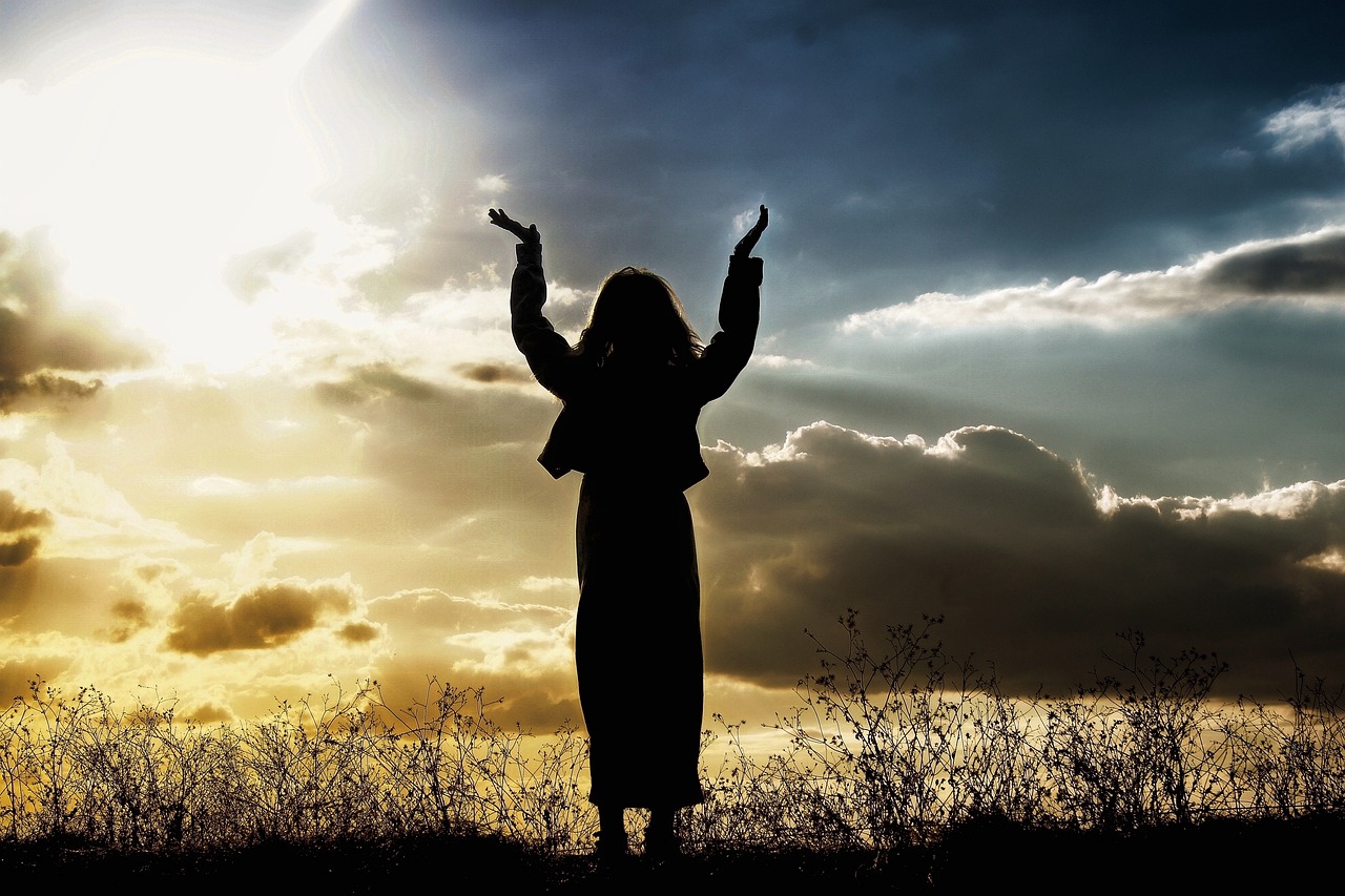 Women Praying